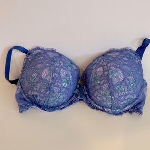 Victoria’s Secret Periwinkle Lace Underwire Padded Bra, Size 32D